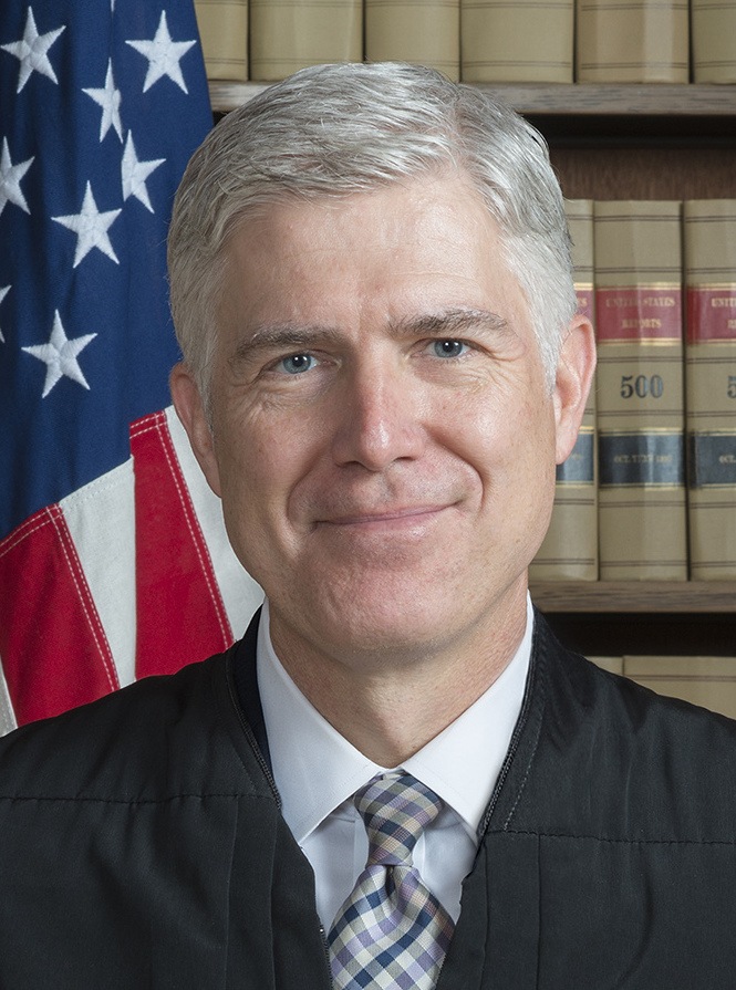 Official portrait of Justice Neil Gorsuch